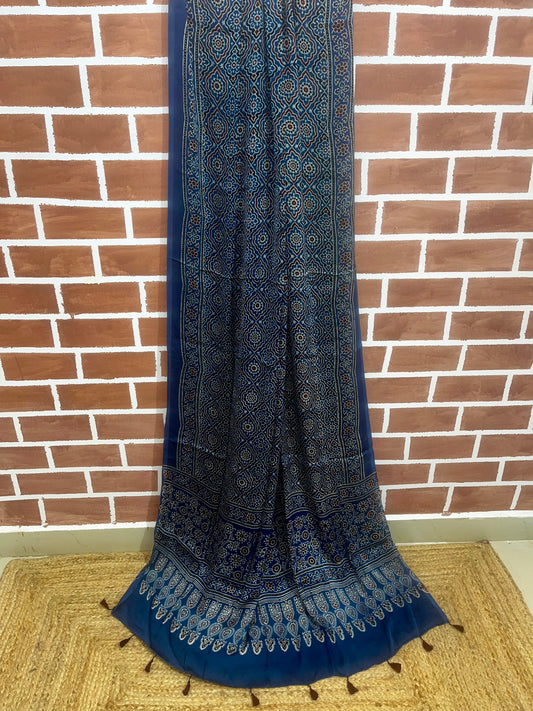 Ajrakh modal dupatta