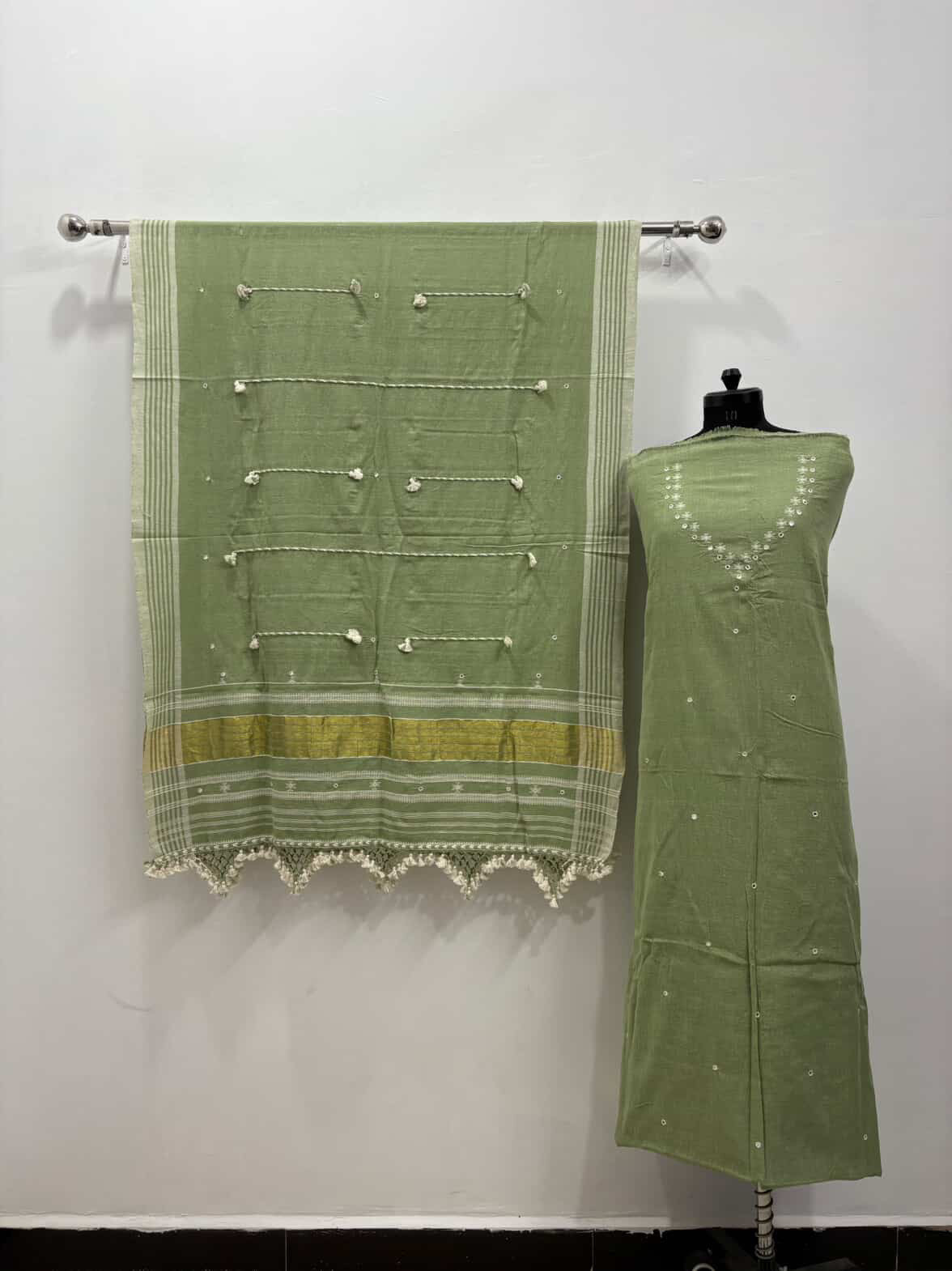 Bhujodi 3 piece suit set