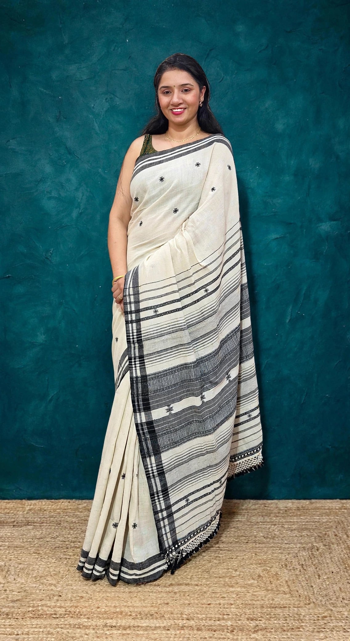 Bhujodi-Kala cotton HANDLOOM saree (subject to availability confirm before placing an order WhatsApp no : 9136956003)