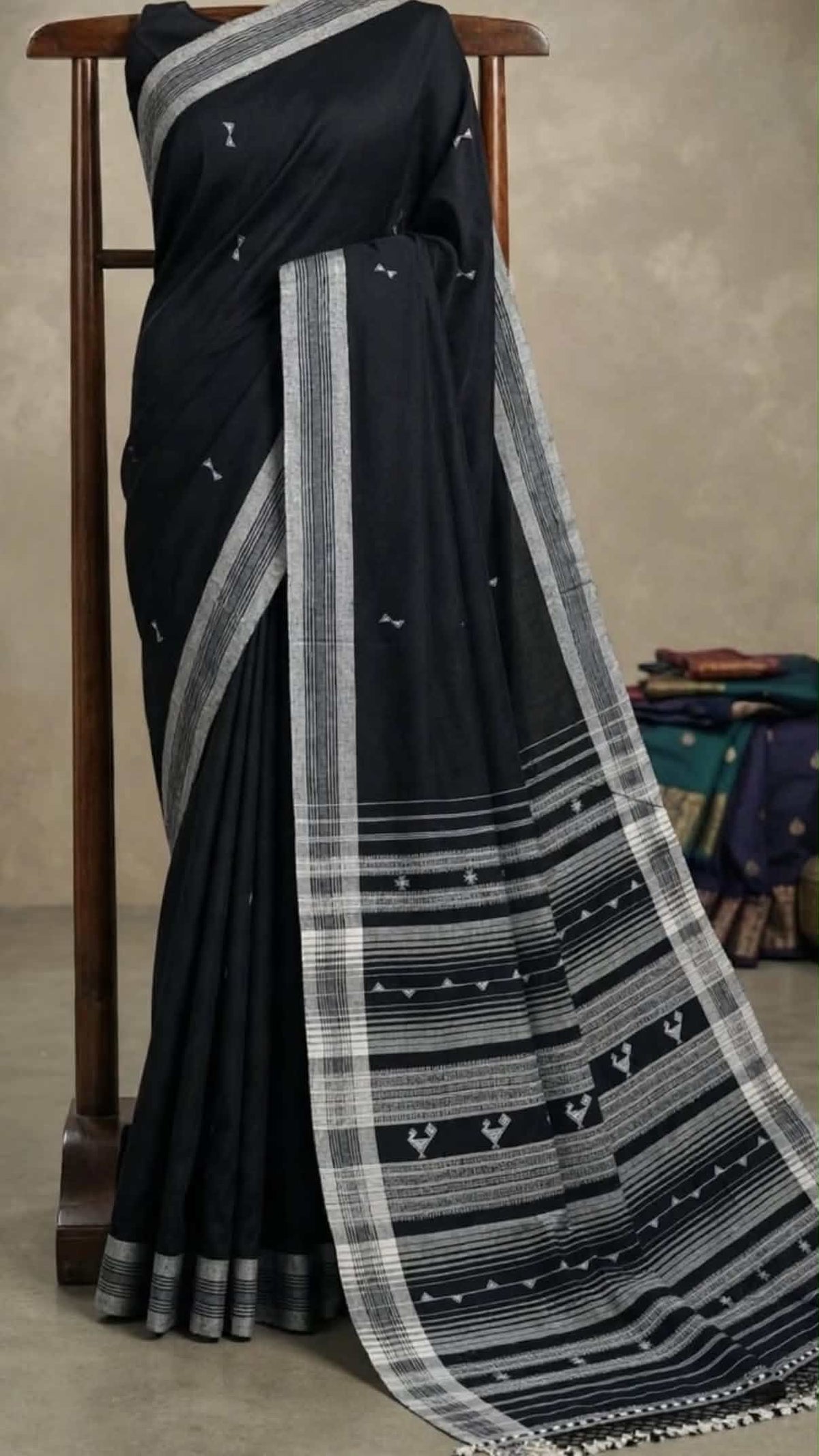 Bhujodi-Kala cotton HANDLOOM saree (subject to availability confirm before placing an order WhatsApp no : 9136956003)