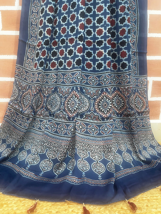 Ajrakh modal dupatta