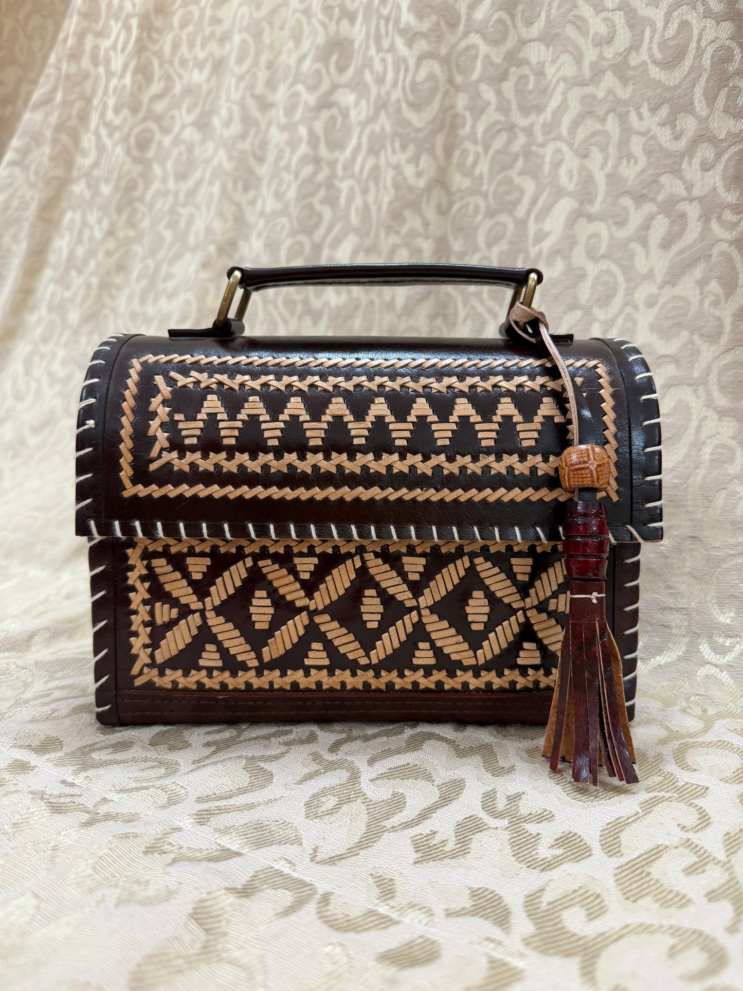 Leather Sling Bag : 7