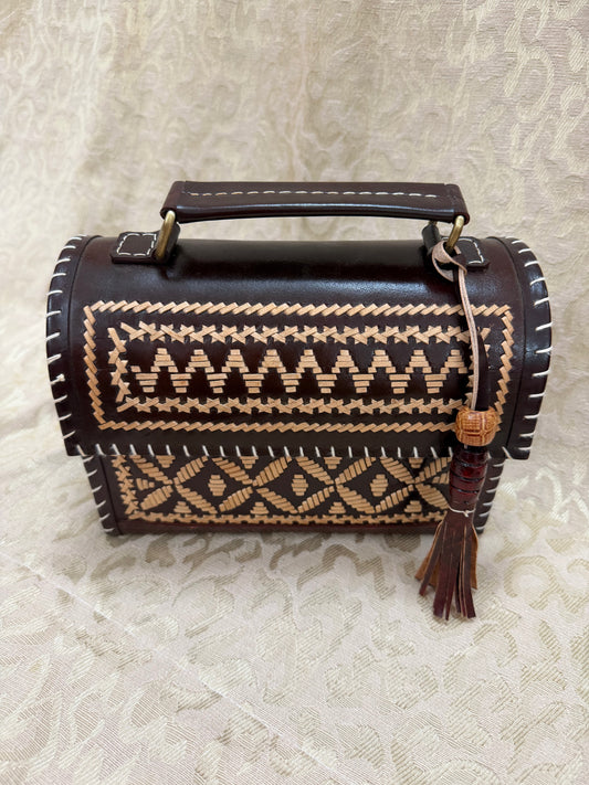 Leather Sling Bag : 7