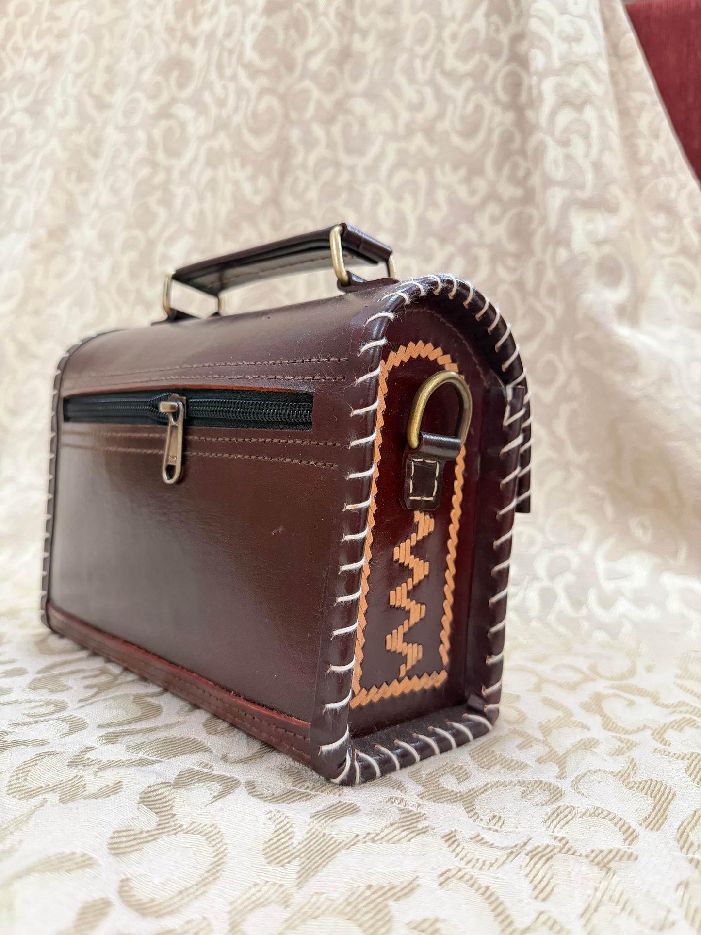 Leather Sling Bag : 7