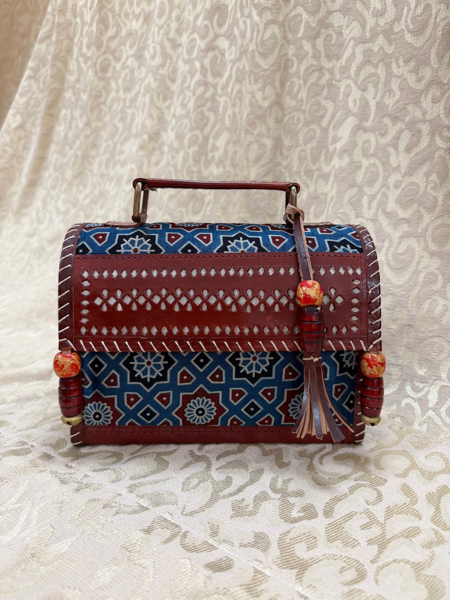 Leather Sling Bag : 5