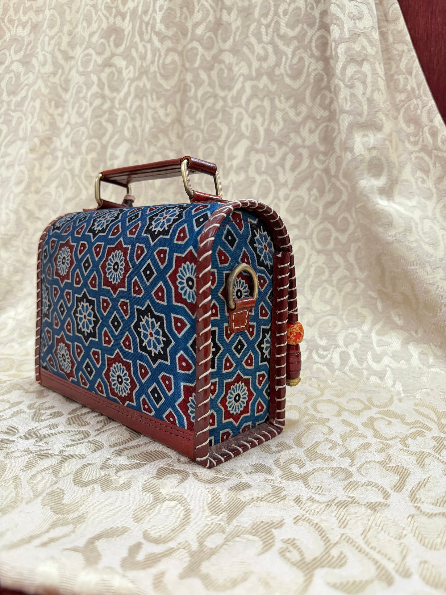 Leather Sling Bag : 5