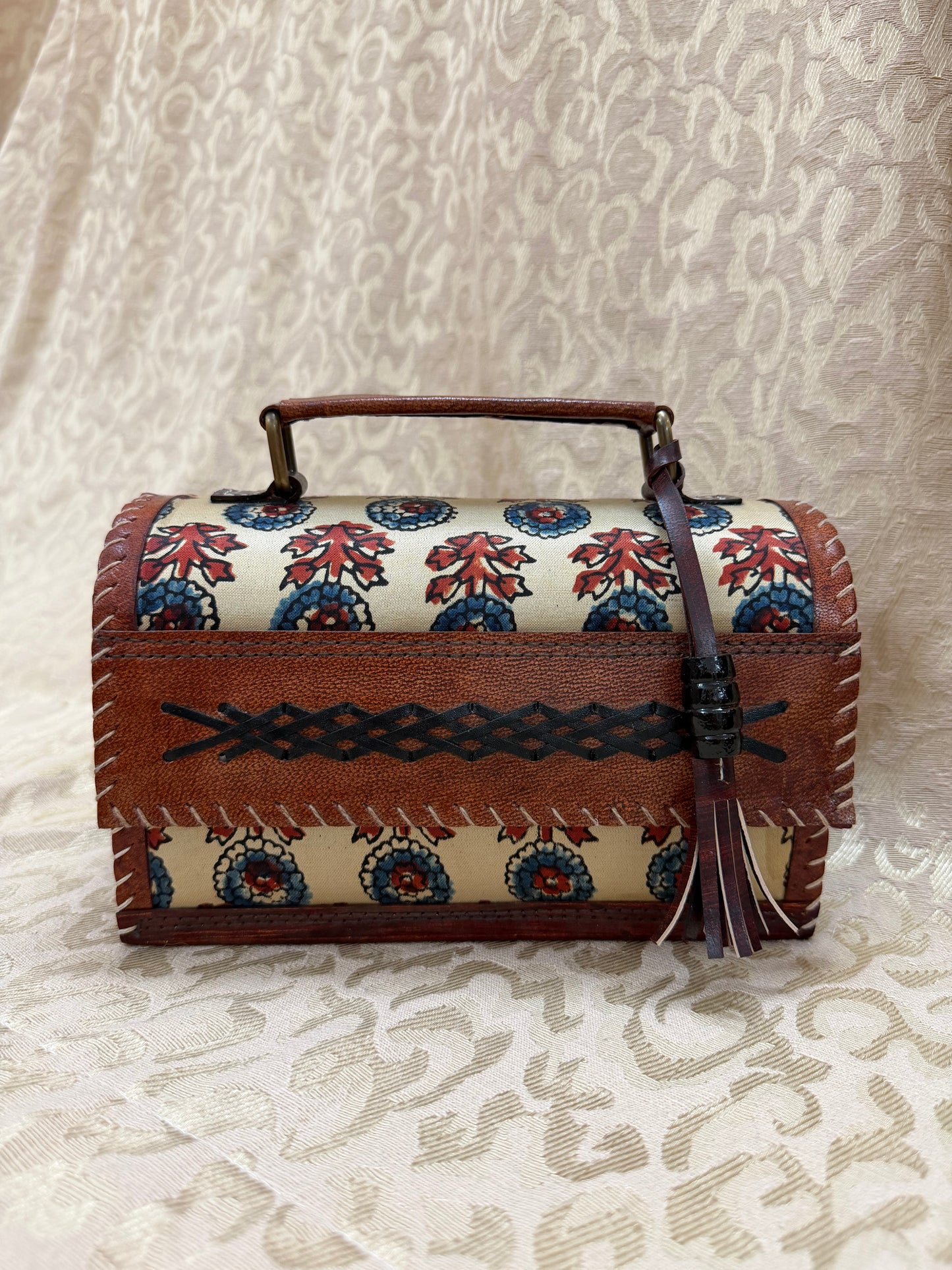 Leather Sling Bag : 1
