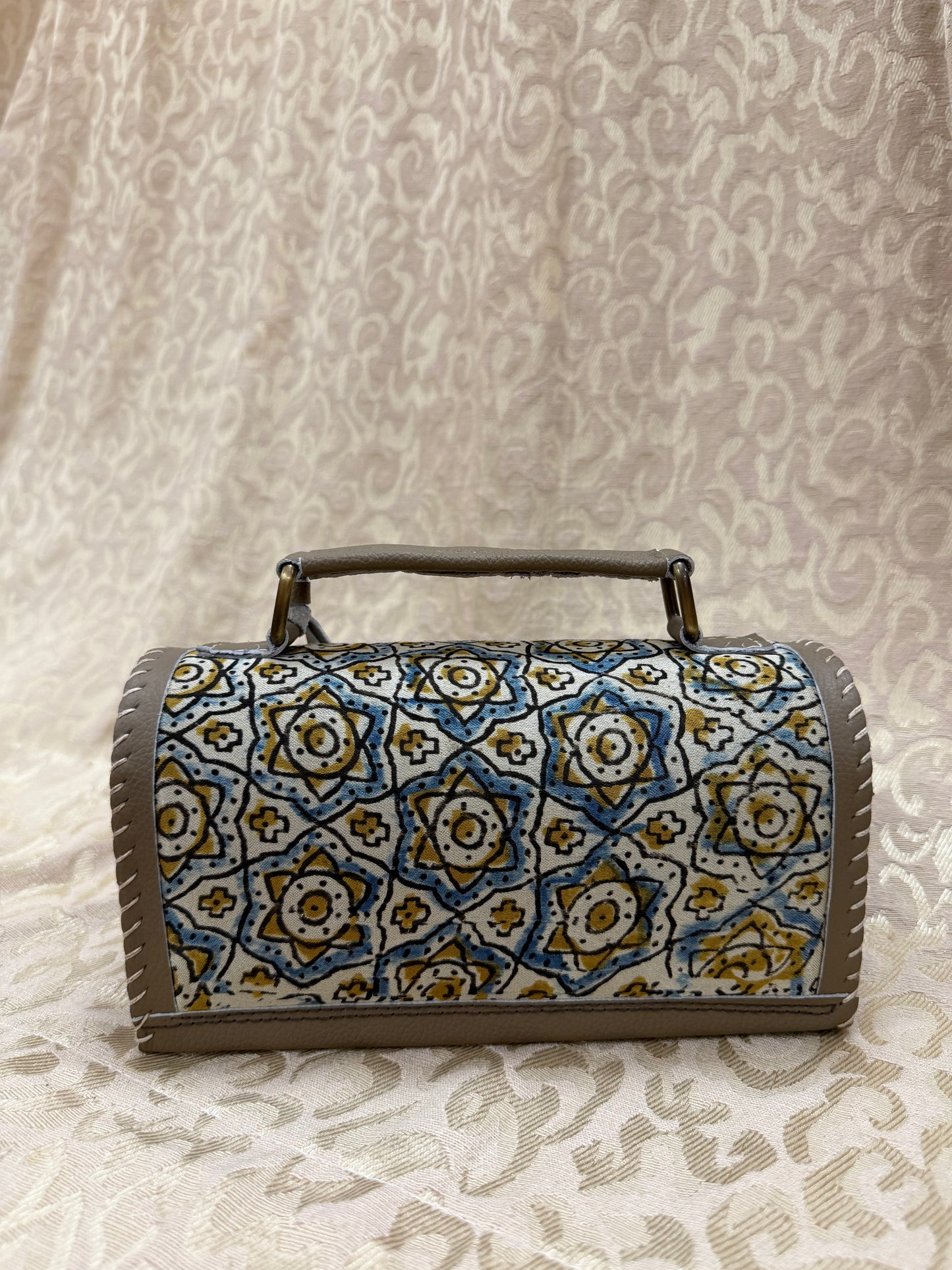 Leather Sling Bag : 2