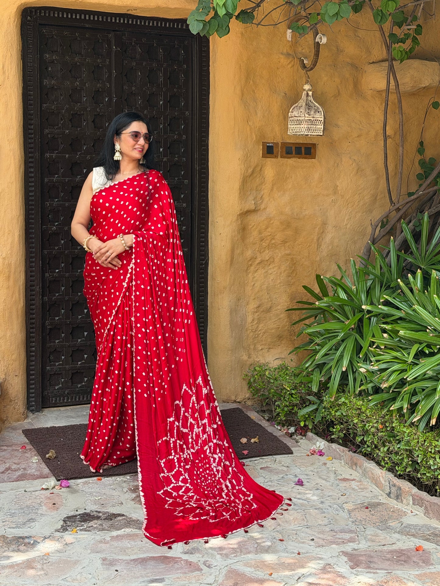 Handtied Bandhej with hand stitched mirrors: Ready to ship