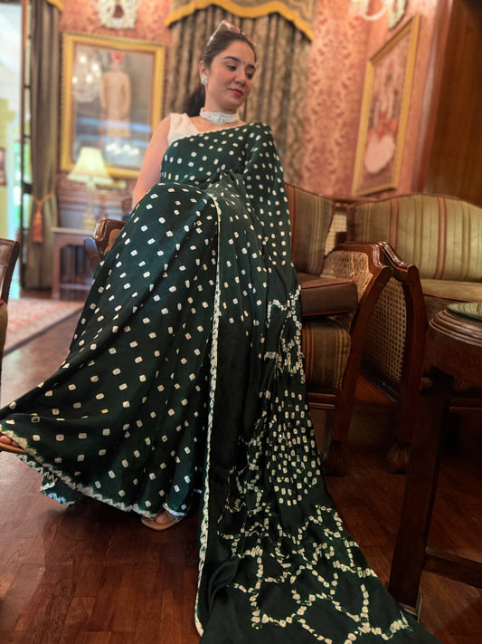 Handtied Bandhej with hand stitched mirrors: Ready to ship in 15-20 days
