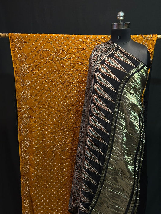 Bandhej x Ajrakh : Subject to availability